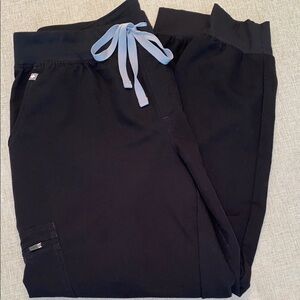 Figs Black Zamora Jogger Size LP EUC